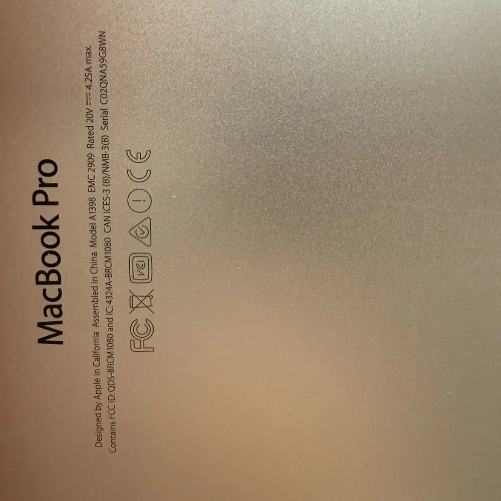 2017 Version ASUS ZenBook UX330UA-AH5Q 13.3-inch QHD+ Ultra-Slim Laptop i5